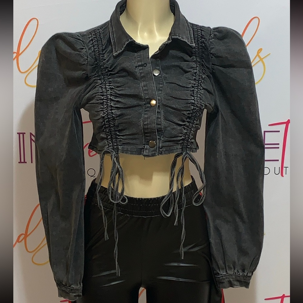 Ruched Crop Black Denim Jacket